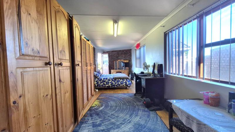 3 Bedroom Property for Sale in Dana Bay Western Cape